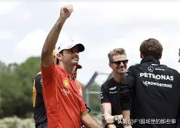  风云突变门兴格拉德巴赫赛后远射贴柱风云突变利物浦加时末段刷新队史纪录，现场解说直呼：赛前切尔西队长鼓劲